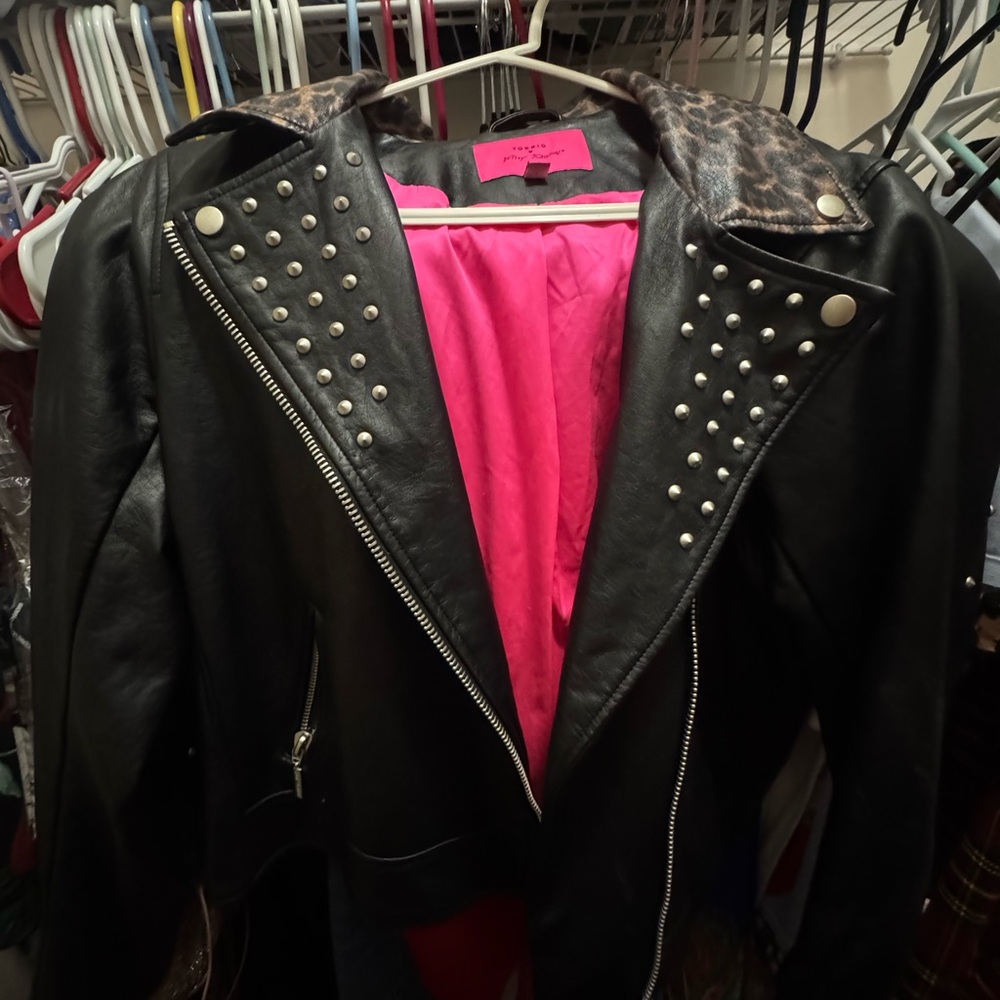 Torrid BETSY JOHNSON RARE Studded Black Leather Jacket with Pink Lining